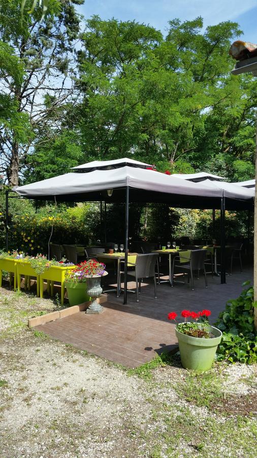 Auberge Du Flambadou Villematier Exterior foto